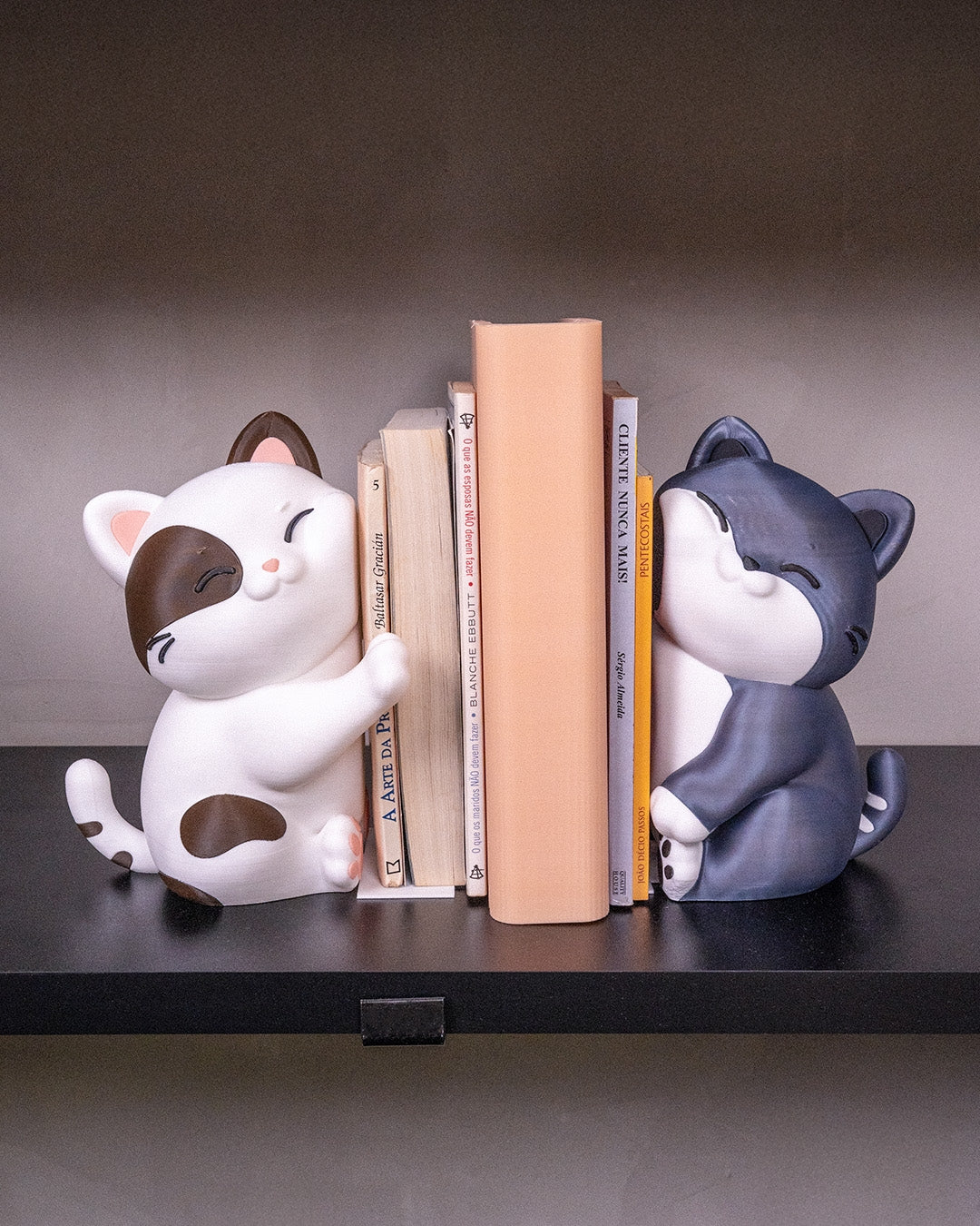 Buchstützen-Set „Schmusekatzen“